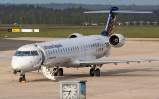 Bild: 16088 Fotograf: Uwe Bethke Airline: Lufthansa CityLine Flugzeugtype: Bombardier Aerospace CRJ900LR