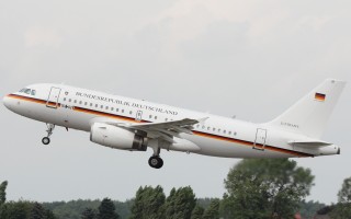 Bild: 16403 Fotograf: Andreas Airline: Deutsche Luftwaffe Flugzeugtype: Airbus A319CJ