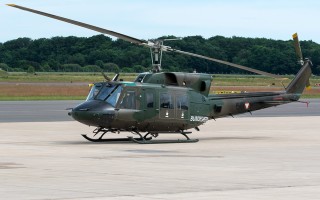 Bild: 16297 Fotograf: Uwe Bethke Airline: Austria - Air Force Flugzeugtype: Agusta-Bell AB212 Twin Huey