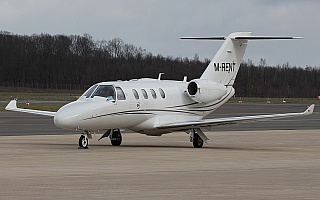 Bild: 16982 Fotograf: Frank Airline: Sixt Flugzeugtype: Cessna 525 CitationJet M2