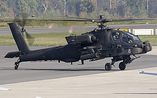 Bild: 17963 Fotograf: Uwe Bethke Airline: USA - Army Flugzeugtype: Boeing AH-64D Apache