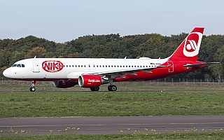 Bild: 17905 Fotograf: Uwe Bethke Airline: Sundair Flugzeugtype: Airbus A320-200