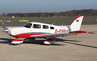 Bild: 18081 Fotograf: Frank Airline: Privat Flugzeugtype: Piper PA-28-181 Archer III