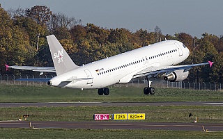 Bild: 18030 Fotograf: Uwe Bethke Airline: Sundair Flugzeugtype: Airbus A320-200