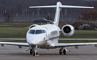 Bild: 18127 Fotograf: Uwe Bethke Airline: NetJets Europe Flugzeugtype: Bombardier Aerospace BD-100-1A10 Challenger 350