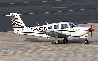 Bild: 17145 Fotograf: Uwe Bethke Airline: Privat Flugzeugtype: Piper PA-28RT-201 Arrow IV