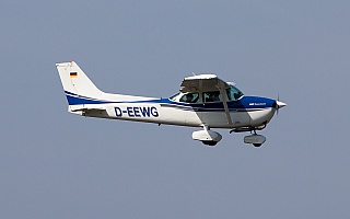 Bild: 17246 Fotograf: Swen E. Johannes Airline: FSV Gunzenhausen e.V. Flugzeugtype: Cessna 172P Skyhawk
