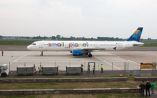 Bild: 17324 Fotograf: Swen E. Johannes Airline: Small Planet Airlines Poland Flugzeugtype: Airbus A321-200