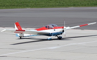 Bild: 17329 Fotograf: Frank Airline: Segelflugschule Oerlinghausen Flugzeugtype: Scheibe SF-25C Falke