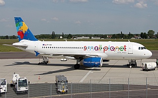 Bild: 17377 Fotograf: Frank Airline: Small Planet Airlines Flugzeugtype: Airbus A320-200