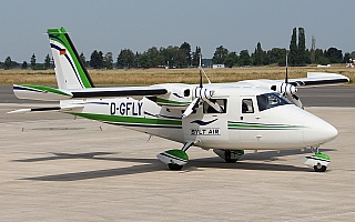 Bild: 17552 Fotograf: Frank Airline: Sylt Air Flugzeugtype: Partenavia P.68C