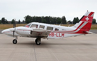 Bild: 17584 Fotograf: Frank Airline: Privat Flugzeugtype: Piper PA-34-200T Seneca II