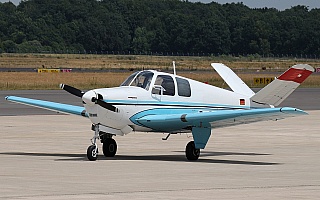 Bild: 17590 Fotograf: Frank Airline: Privat Flugzeugtype: Beechcraft C35 Bonanza