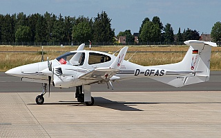 Bild: 17593 Fotograf: Frank Airline: Franconia Air Service Flugzeugtype: Diamond Aircraft DA42 Twin Star