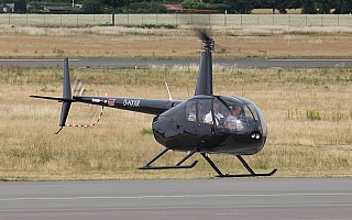 Bild: 17598 Fotograf: Frank Airline: Fly and Help Flugzeugtype: Robinson R44 Raven II