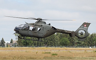 Bild: 17617 Fotograf: Frank Airline: Switzerland - Air Force Flugzeugtype: Eurocopter EC635 P2+