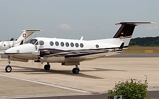 Bild: 17491 Fotograf: Frank Airline: Star Wings Dortmund Flugzeugtype: Beechcraft B300 King Air 350