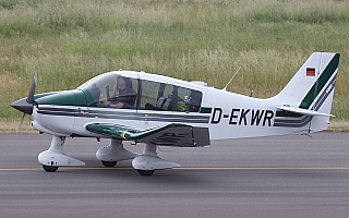 Bild: 17513 Fotograf: Frank Airline: Privat Flugzeugtype: Robin DR.400-180 Regent