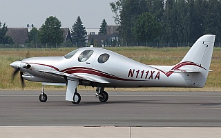 Bild: 17516 Fotograf: Frank Airline: Privat Flugzeugtype: Lancair Evolution