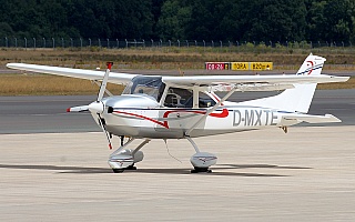 Bild: 17697 Fotograf: Frank Airline: Bremer Verein für Luftfahrt e. V. Flugzeugtype: Airlony Skylane