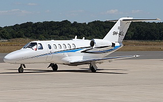 Bild: 17651 Fotograf: Frank Airline: Luxwing Flugzeugtype: Cessna 525A CitationJet 2