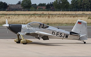 Bild: 17788 Fotograf: Frank Airline: Privat Flugzeugtype: Vans Aircraft RV-7