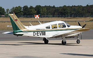 Bild: 17713 Fotograf: Frank Airline: Privat Flugzeugtype: Piper PA-28R-200 Arrow II