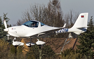 Bild: 18204 Fotograf: Uwe Bethke Airline: Flug-Förderungsgemeinschaft e.V. Flugzeugtype: Aquila A 211