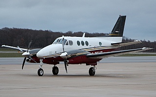 Bild: 18223 Fotograf: Frank Airline: Zeusch Aviation Flugzeugtype: Beechcraft C90A King Air