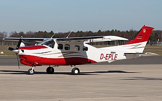 Bild: 18230 Fotograf: Frank Airline: Privat Flugzeugtype: Cessna T210N Centurion