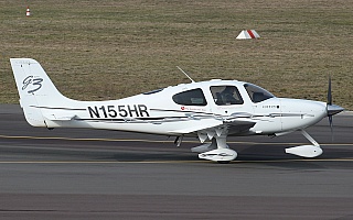 Bild: 18244 Fotograf: Frank Airline: Fly Aeolus Flugzeugtype: Cirrus Design SR22 GTS G3 Turbo