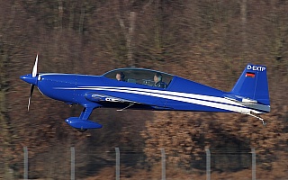 Bild: 18280 Fotograf: Frank Airline: Privat Flugzeugtype: Extra 300L