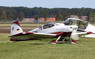 Bild: 18535 Fotograf: Frank Airline: Privat Flugzeugtype: Vans Aircraft RV-7