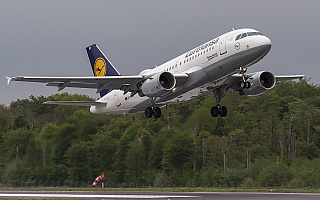 Bild: 18522 Fotograf: Uwe Bethke Airline: Lufthansa Flugzeugtype: Airbus A319-100