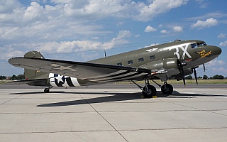 Bild: 18630 Fotograf: Heino Rhoden Airline: Commemorative Air Force Flugzeugtype: Douglas Aircraft Company C-47A