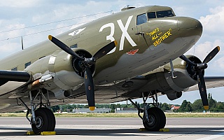 Bild: 18637 Fotograf: Uwe Bethke Airline: Commemorative Air Force Flugzeugtype: Douglas Aircraft Company C-47A