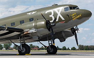 Bild: 18641 Fotograf: Uwe Bethke Airline: Commemorative Air Force Flugzeugtype: Douglas Aircraft Company C-47A