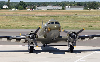 Bild: 18658 Fotograf: Frank Airline: Commemorative Air Force Flugzeugtype: Douglas Aircraft Company C-47A