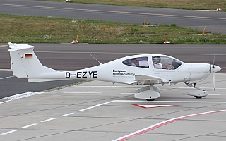 Bild: 18812 Fotograf: Frank Airline: Lufthansa Aviation Training Pilot Academy Flugzeugtype: Diamond Aircraft DA40-180