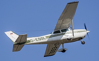 Bild: 18857 Fotograf: Uwe Bethke Airline: Privat Flugzeugtype: Cessna 172M Skyhawk