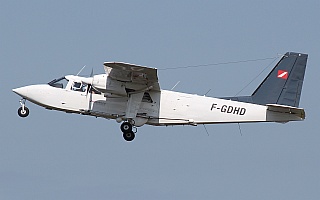 Bild: 18954 Fotograf: Frank Airline: Aero Sotravia Flugzeugtype: Britten-Norman BN-2A Islander