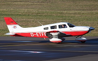 Bild: 19299 Fotograf: Frank Airline: TFC Käufer Flugzeugtype: Piper PA-28-181 Archer III