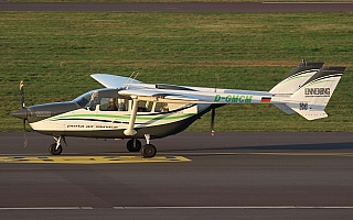 Bild: 20606 Fotograf: Frank Airline: Privat Flugzeugtype: Reims Aviation Reims-Cessna F337F Super Skymaster