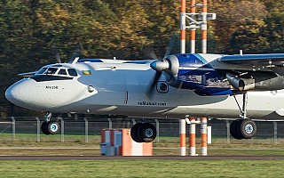 Bild: 20530 Fotograf: Uwe Bethke Airline: Vulkan Air Flugzeugtype: Antonov An-26B
