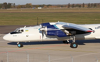 Bild: 20542 Fotograf: Frank Airline: Vulkan Air Flugzeugtype: Antonov An-26B