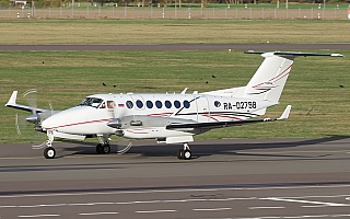 Bild: 20553 Fotograf: Frank Airline: LUKoil-Avia Flugzeugtype: Beechcraft B300 King Air 350i