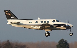 Bild: 20679 Fotograf: Frank Airline: Privat Flugzeugtype: Beechcraft C90GTi King Air