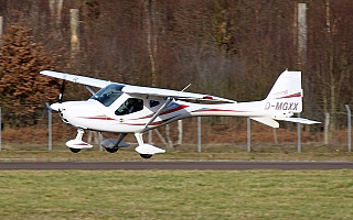 Bild: 19553 Fotograf: Frank Airline: Up-In-The-Air Flugzeugtype: REMOS Aircraft GmbH GX