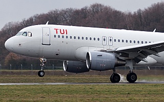 Bild: 19609 Fotograf: Uwe Bethke Airline: Sundair Flugzeugtype: Airbus A319-100