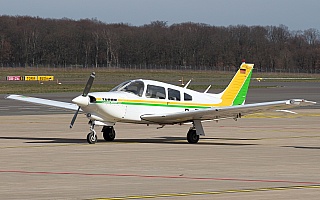 Bild: 19760 Fotograf: Frank Airline: Privat Flugzeugtype: Piper PA-28R-201T Turbo Cherokee Arrow III